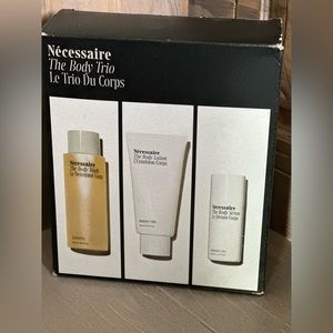 NIB Necessaire Body Trio
